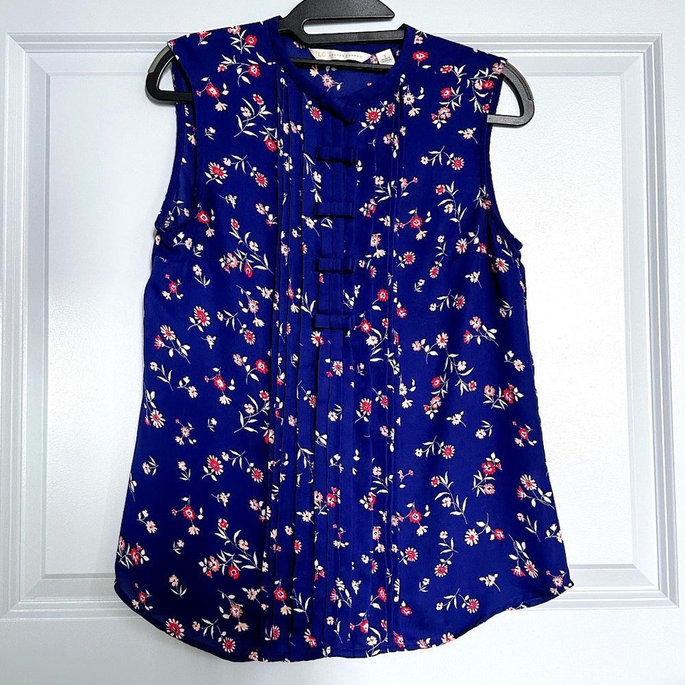 LC LAUREN CONRAD Blue Floral Print Top Blouse Sleeveless Button Up Size Small